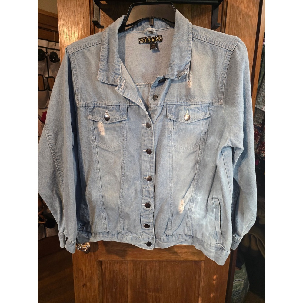 Taxi Lightwash Denim Jacket Womens 1X Light Distressed Trucker Jean Jacket